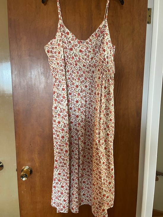 Old Navy Dresses & Skirts - Old Navy Cream Midi Dress with Red Floral Print